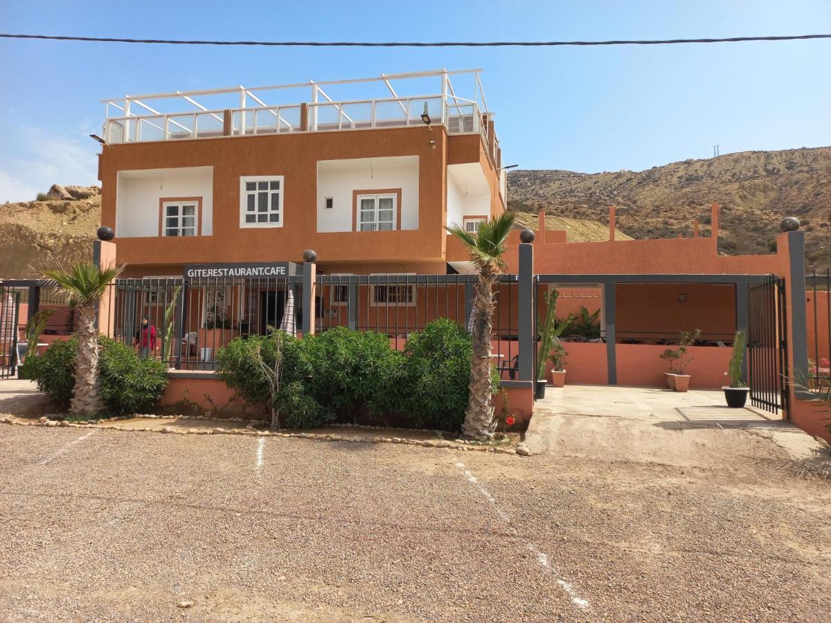 Banana House Hotel Tamri ภายนอก รูปภาพ